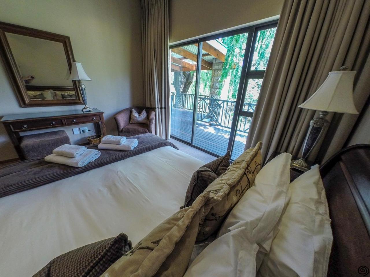 Willow Creek Villas Clarens Buitenkant foto